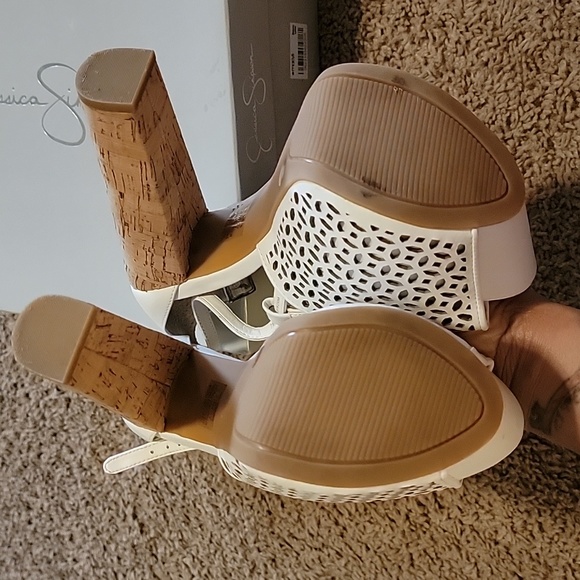 Jessica Simpson Platform Sandals White Sz 7 - Picture 6 of 7